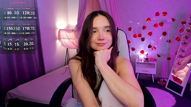 Elvienne Chat XXX in diretta