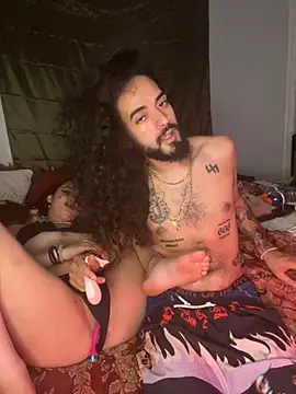 heluvsbabii's Live XXX Chat