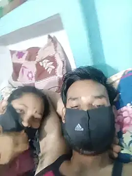 RoyalDesiCouple Pertunjukan Webcam