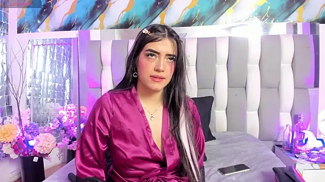 Chat +18 de IsaDiiaz ao vivo