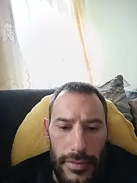 XXX chat uživo modela DanielRambo1989