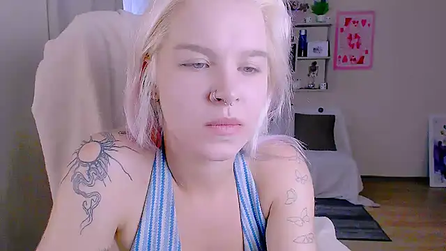 Hot_Blonda লাইভ XXX চ্যাট