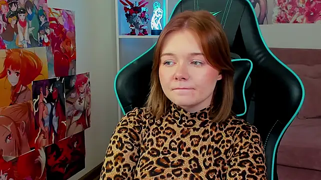 ElinaVale's Live XXX Chat