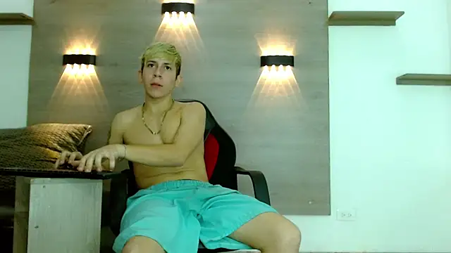 Gaeliitto Live XXX Chat