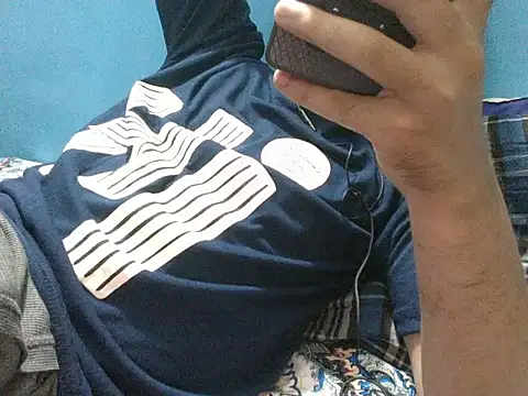 Živý XXX chat Precumboner