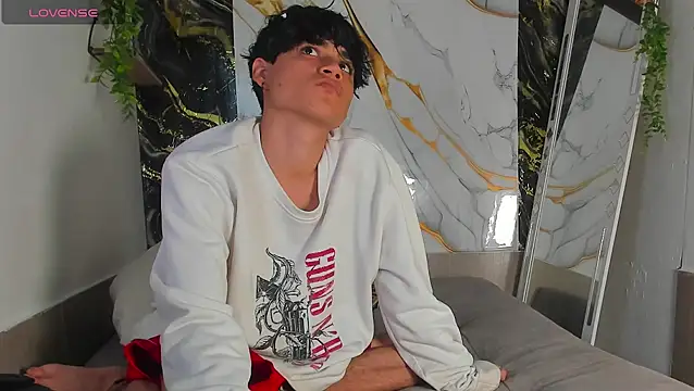 leonix_love XXX чат на живо
