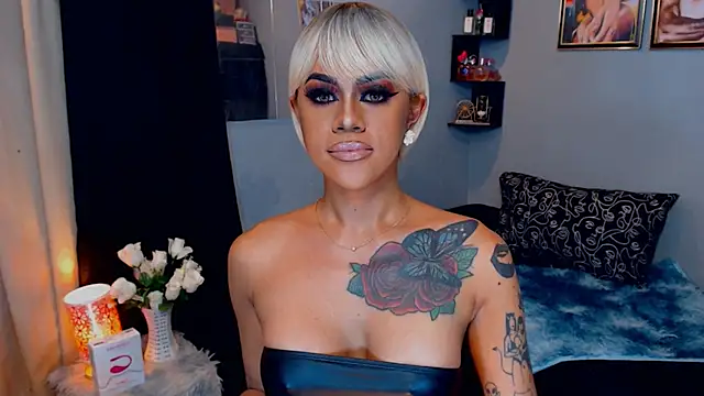 Chat XXX en directo de StellaStrong30