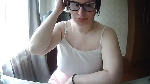 Chat +18 de Jolinaha ao vivo
