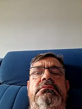 XXX chat uživo modela Axer1960