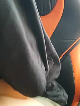Chat +18 de Aashikalaa ao vivo