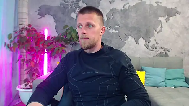 Chatroom XXX en direct de VikingChrisss