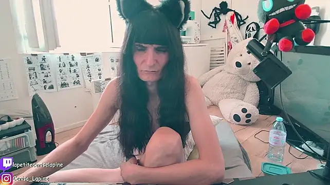 CeriseLapine's Live XXX Chat
