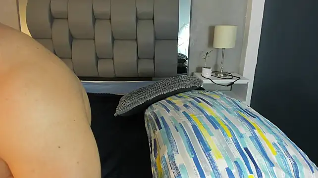 Charlie___Musk Chat XXX in diretta