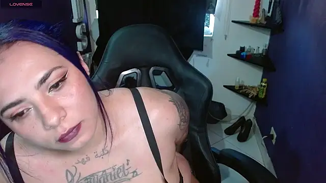 Alexa_Slavehot777's Live XXX Chat