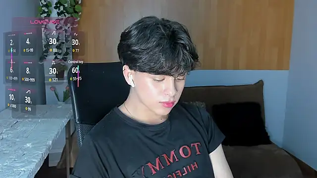 Danny_George Live XXX-chat