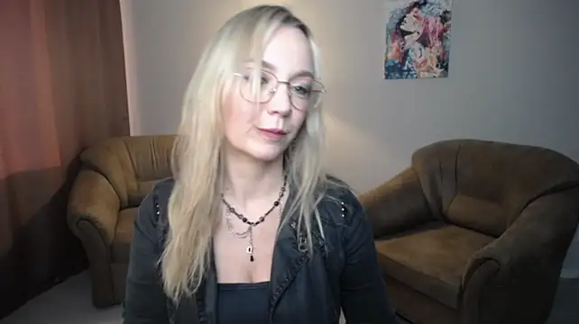 Živý XXX chat Ava_Elior