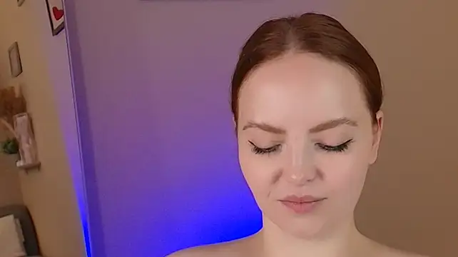 blessbinny Adlı Modelin Canlı XXX Sohbeti
