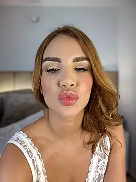 Lia_Brooks' Live XXX Chat
