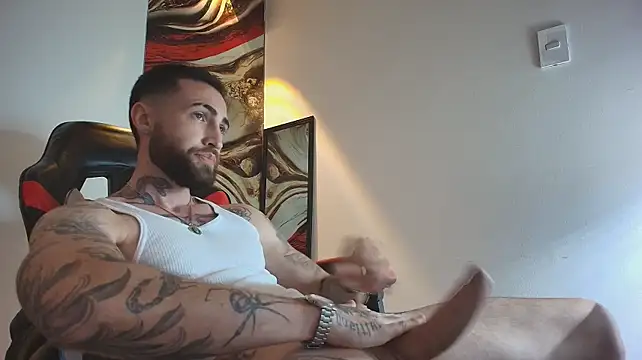 Luke_davis01 Adlı Modelin Canlı XXX Sohbeti