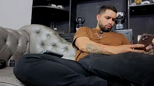 Chat +18 de matteosantos ao vivo