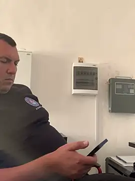 XXX chat uživo modela Mike8523