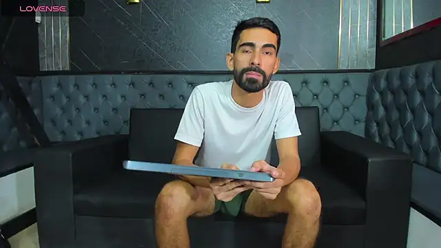 Онлайн чат XXX Andres_Bless