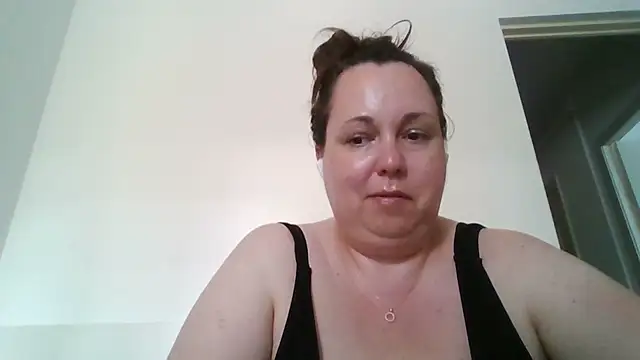 Chatroom XXX en direct de WendyRhoades