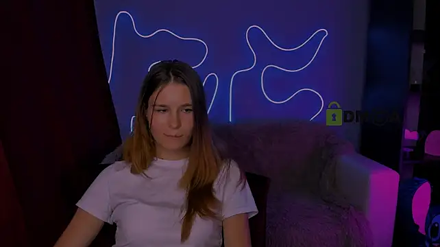 angie_foxy1 Chat XXX live