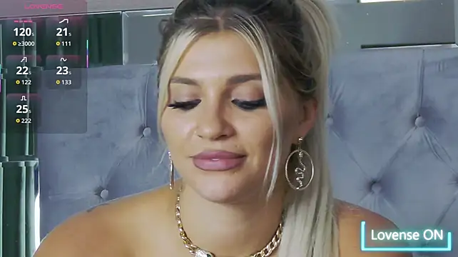 Živý XXX chat Lorehottie