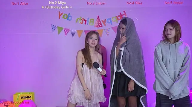 Chat XXX en directo de Velvet--girl