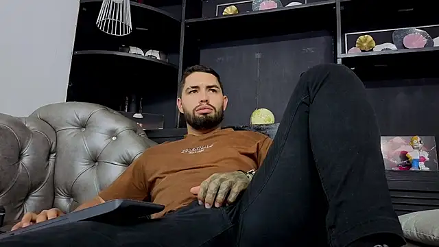 matteosantos XXX чат на живо