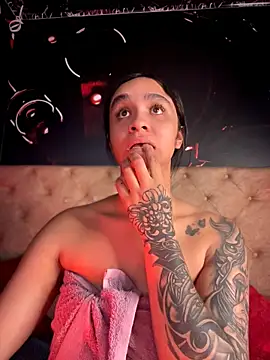 Chat XXX en directo de Isabella-Teen