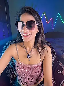 Ivy_the_goddess Adlı Modelin Canlı XXX Sohbeti
