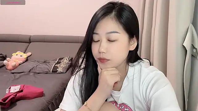 Chat XXX Live FF-Yuwei