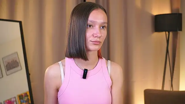 ThereseTonetti Adlı Modelin Canlı XXX Sohbeti