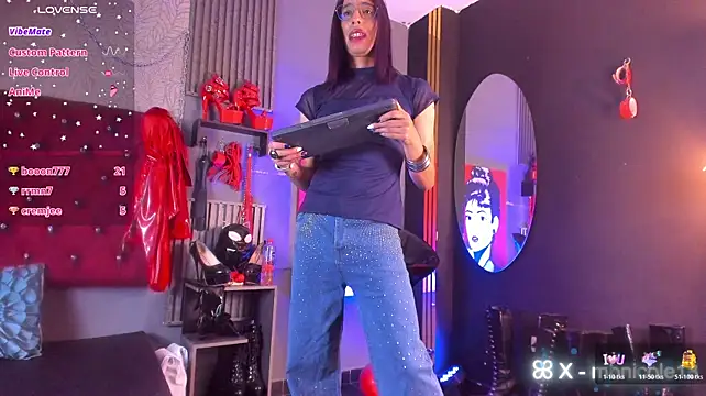 MissNicoleSds' Live XXX Chat