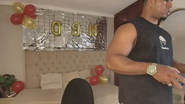Chat +18 de Trevor_vinc ao vivo