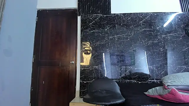 دردشة Robinlion91 الجنسية المباشرة