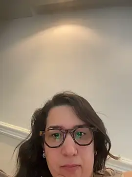 amooraaamoon Chat XXX in diretta