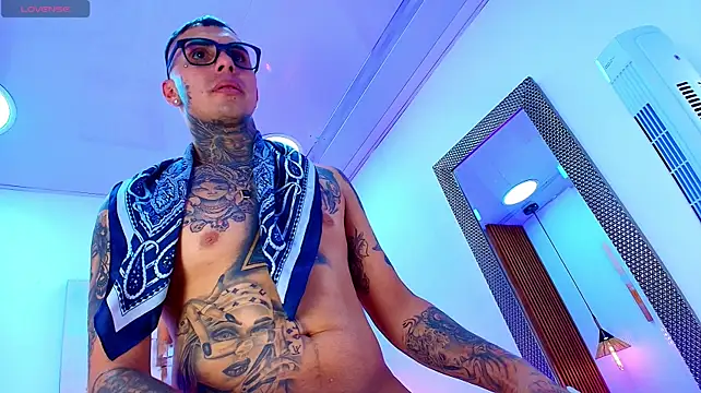 Liam_Ink 라이브 XXX 채팅