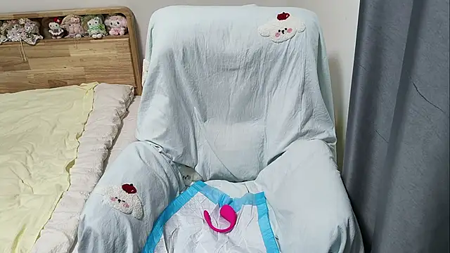 Chat +18 de xlin-baby ao vivo
