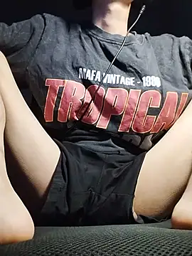 Kangc369のライブXXXチャット