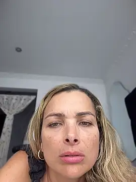 ZARA_721 Chat XXX live