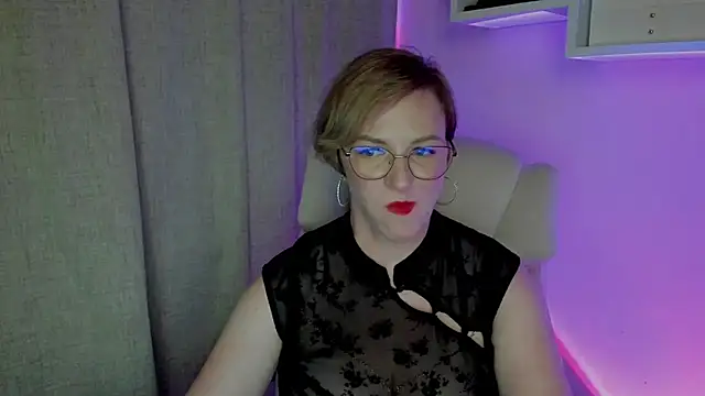 feliziaDesire Live XXX-Chat
