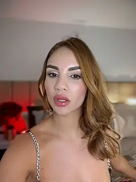 Lia_Brooks Adlı Modelin Canlı XXX Sohbeti