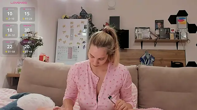 Hot__K Live XXX Chat