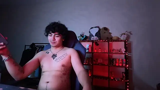 _ELIGOS_'s Live XXX Chat