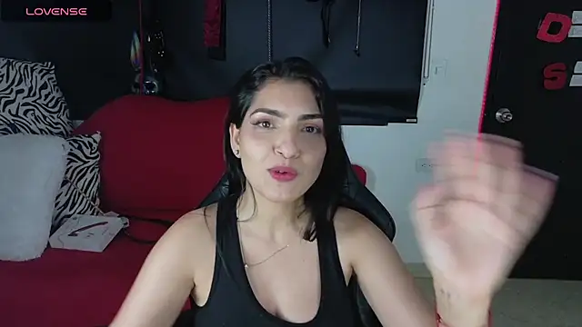 LunaSub69_'s Live Chat Room