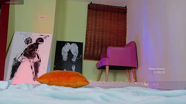 Emma__Blanco 现场XXX聊天