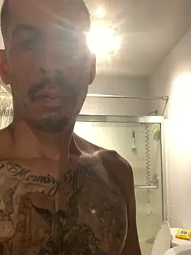 Krypto805's Webcam Show